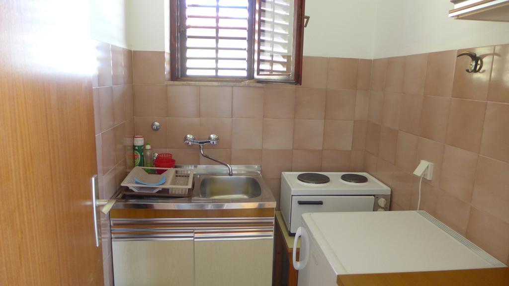 Guest House Kuzmanic Hvar Island Rum bild