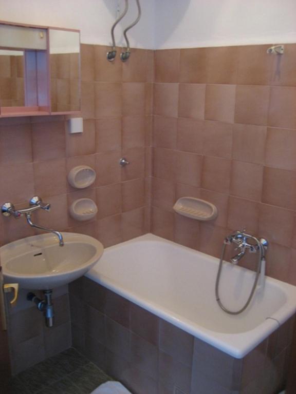 Guest House Kuzmanic Hvar Island Rum bild
