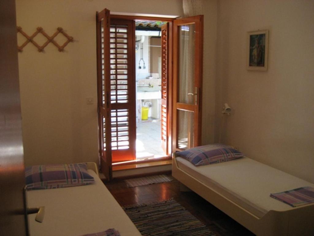 Guest House Kuzmanic Hvar Island Rum bild